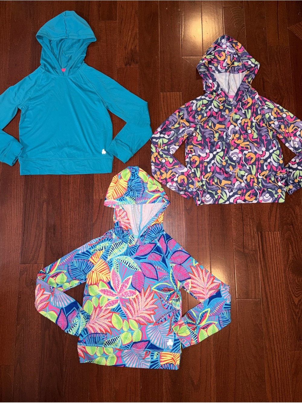LIKE NEW- BUNDLE OF SOFT Hooded Shirts for Girls